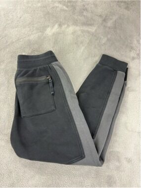 Nike Men's Size Medium Fleece Black Jogger Slim Pants DR8949-011 Style Number